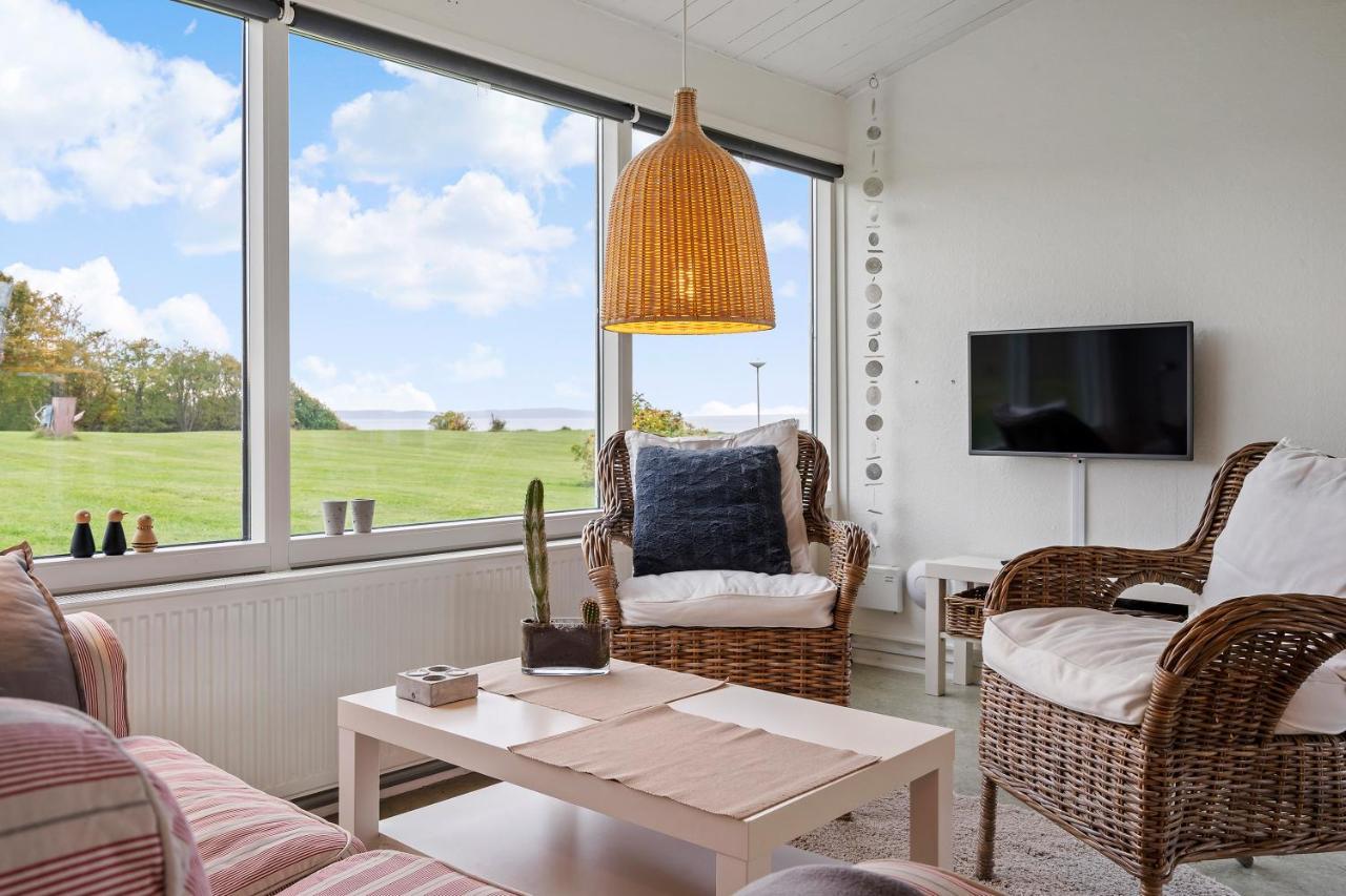 Cozy 2-Bedroom J Seaside Escape At Summerhouse Brenderup 外观 照片
